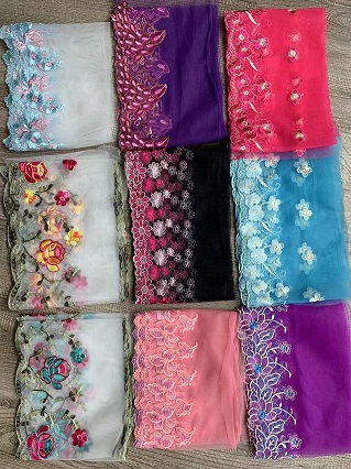 Features of flower embroidery mesh fabric
