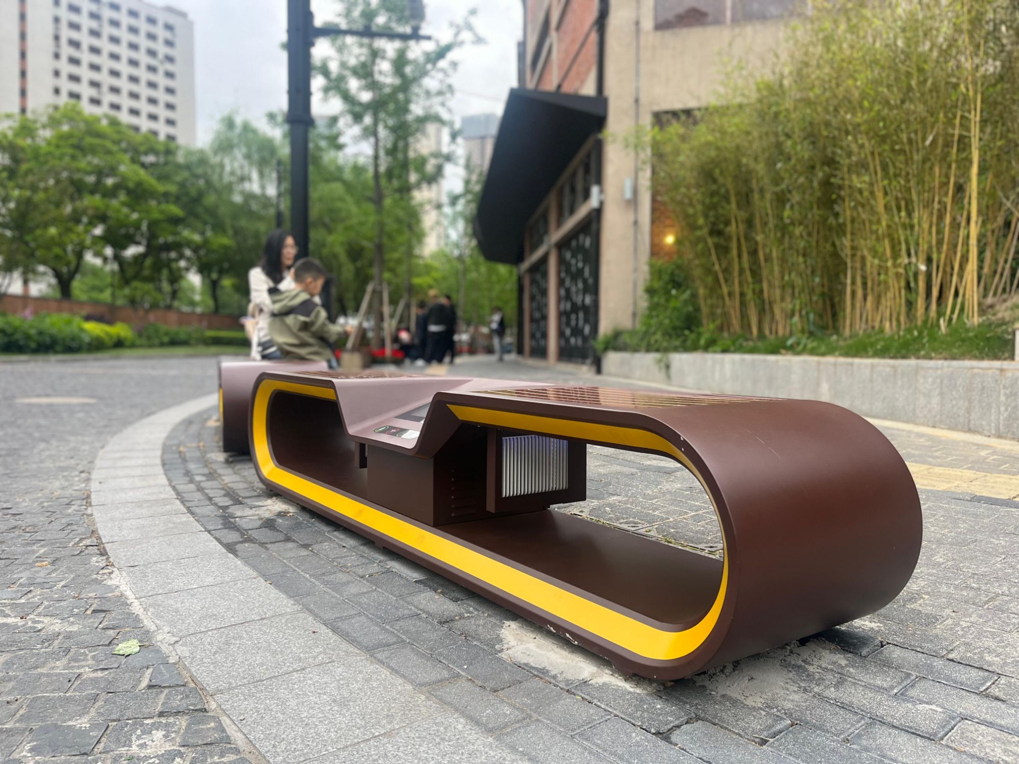 Smart Bench Company Leads the Future of Connected Public Seating