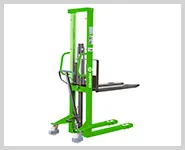 China Maufacturers New 1.5t/2t/1500kg/5000 Lb Stand with AC Motor Stand up Pallet Stacker/Lift Truck Forklift for Material Handling/Warehouse/Electric