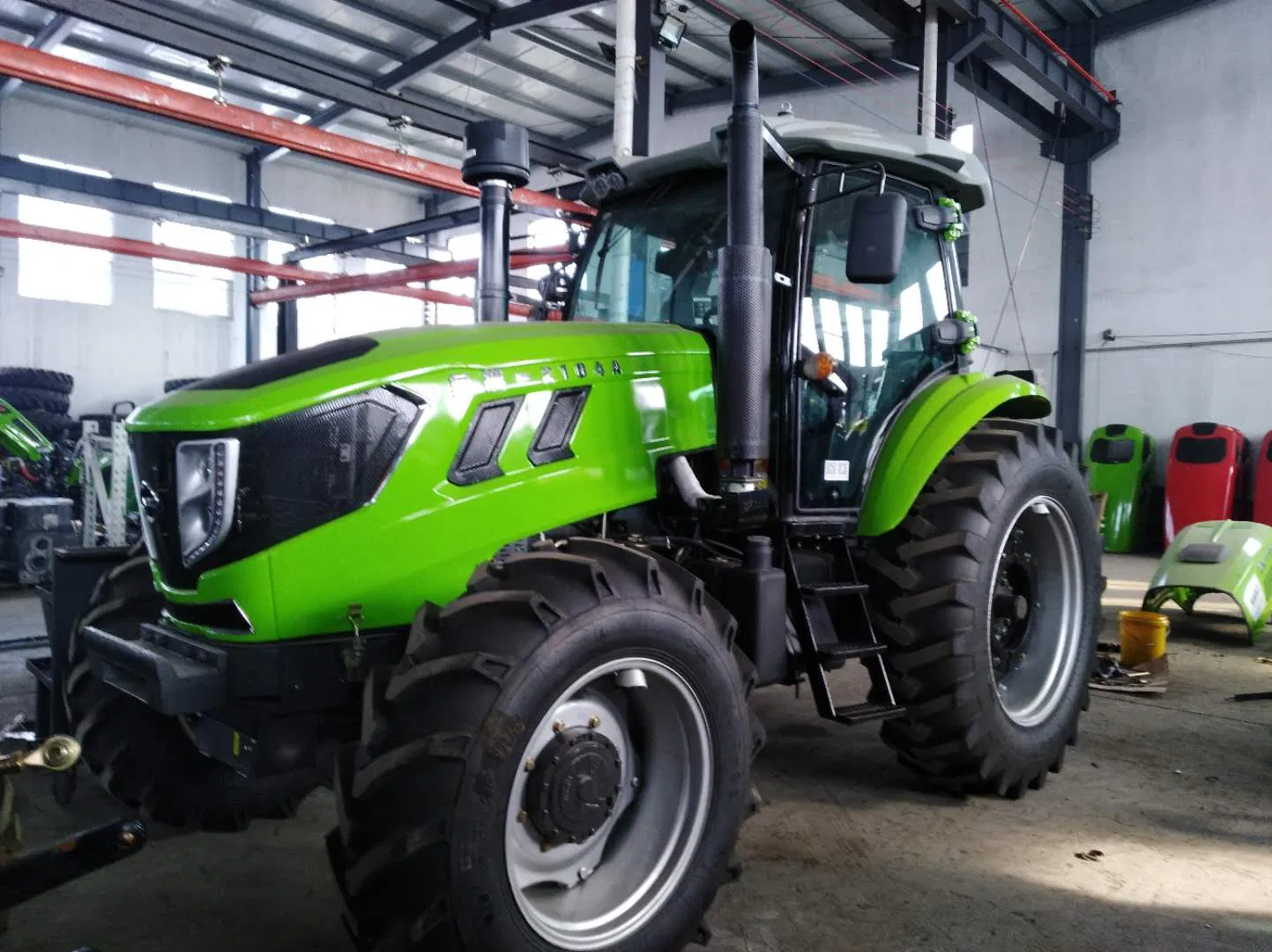 High Quality Cheap 160HP 170HP 180HP 190HP 200HP 220HP 230HP 240HP 260HP Big Tractor Heavy Tractor with Cabin with A/C