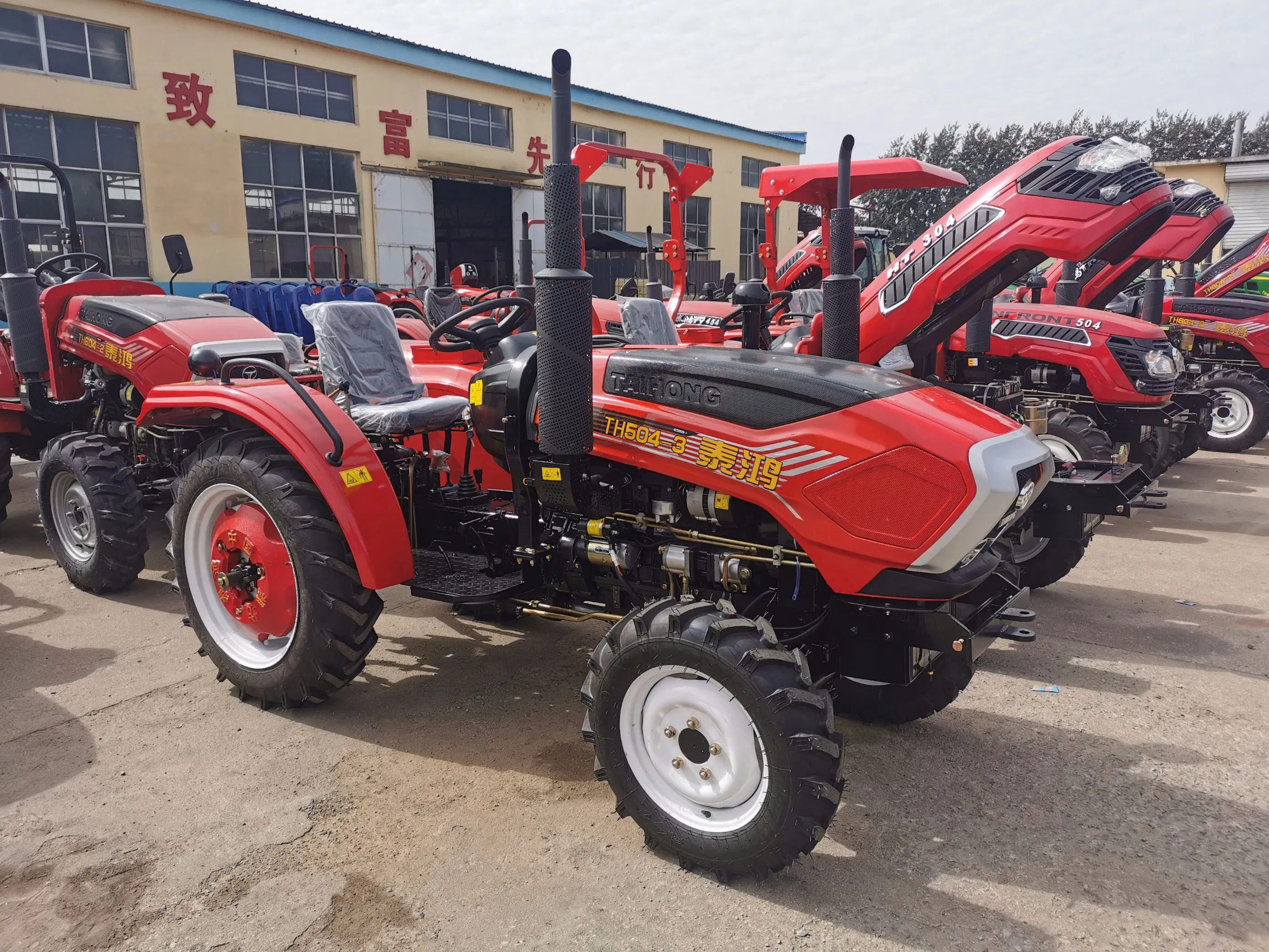 Small Garden 30HP 4WD Four Wheel Tractor Compact Mini Farm Tractors