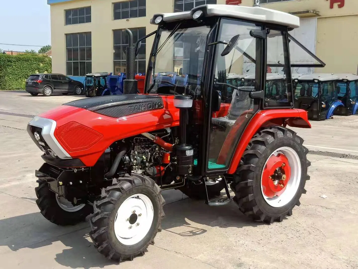 Taihong Brand 30HP 4WD Agricultural Tractor Compact Mini Garden Farm Tractors