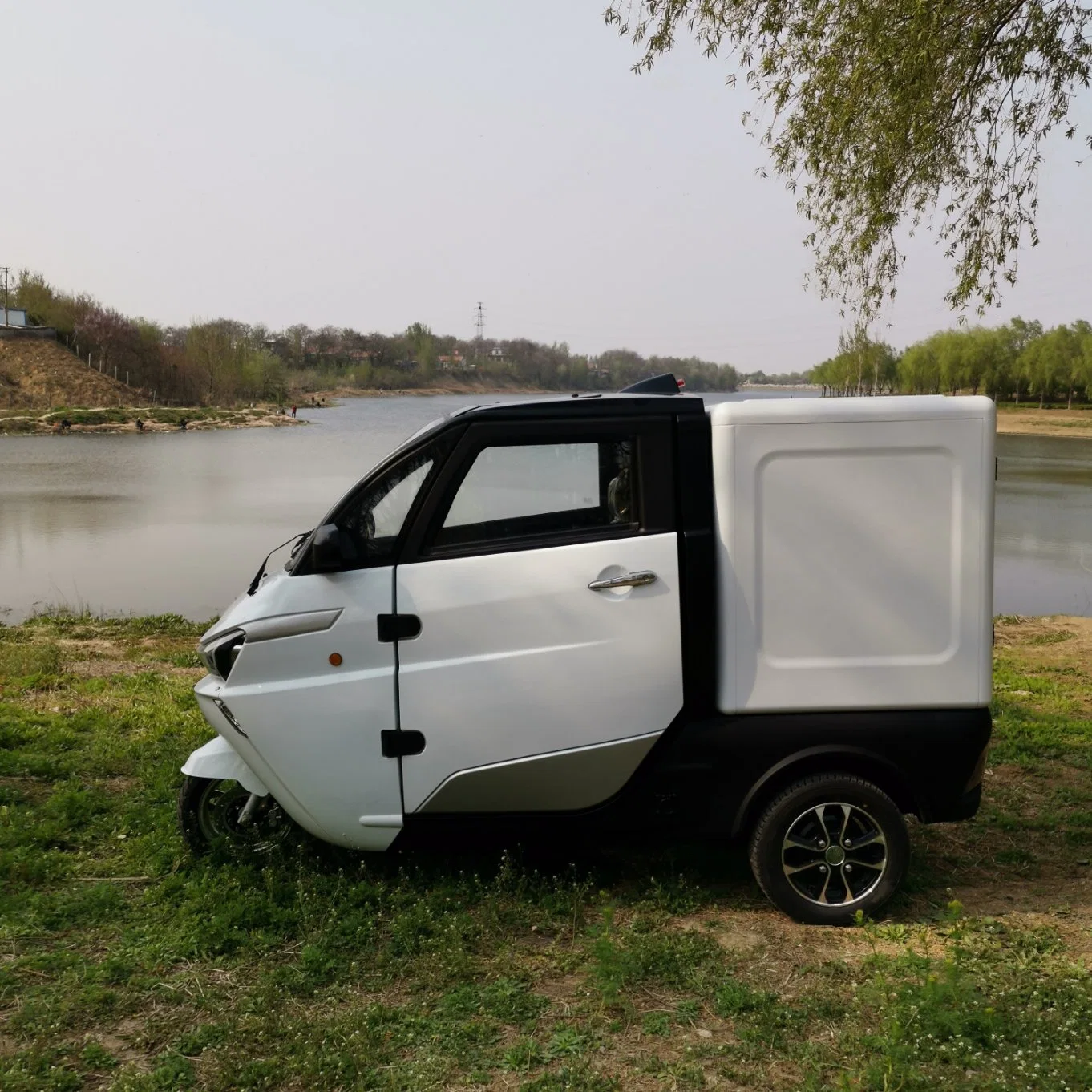 Three Wheeler Cargo for Pizza Food Delivery