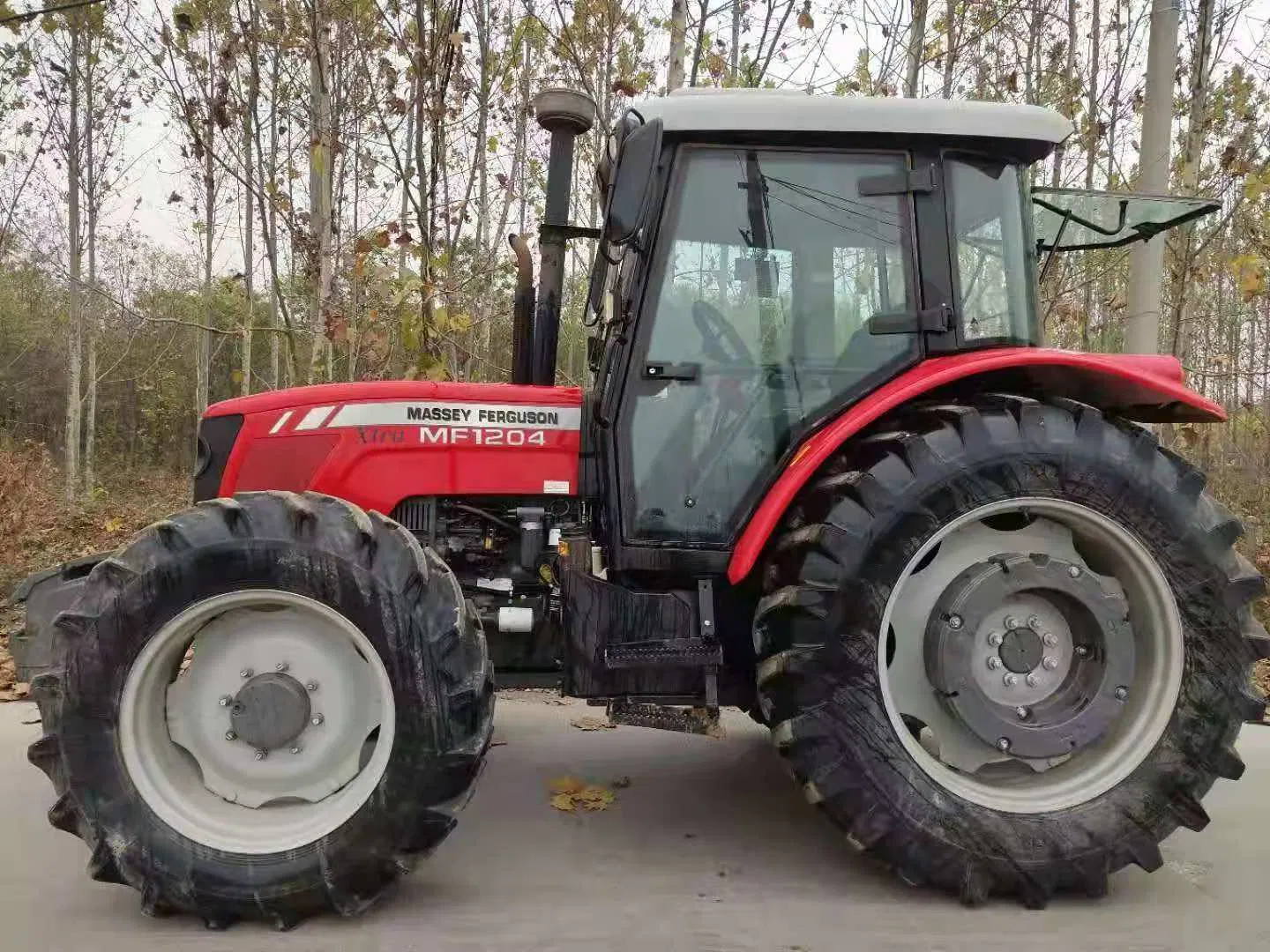 Used Masey Fergson Farm Wheel Tractors Xtra 1004 Xtra1204 100HP 120HP 4WD